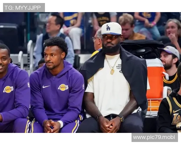 队记：湖人下放克内克特与蒂耶罗参加南湾训练